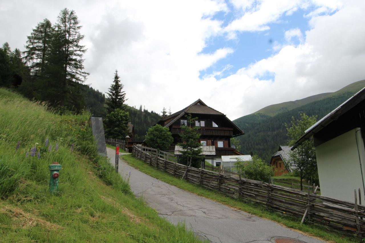 Chalet Mallnock Apartment บาด ไคลน์เคิร์ชไฮม์ ภายนอก รูปภาพ